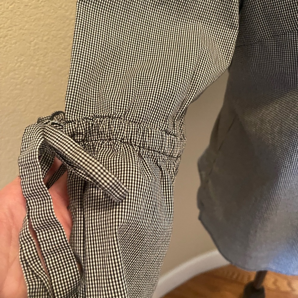 J Crew Top - Picture 4 of 6